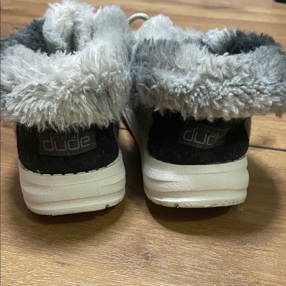 Hey Dude Gray Kids Slippers with Faux Fur - Picture 5 of 7